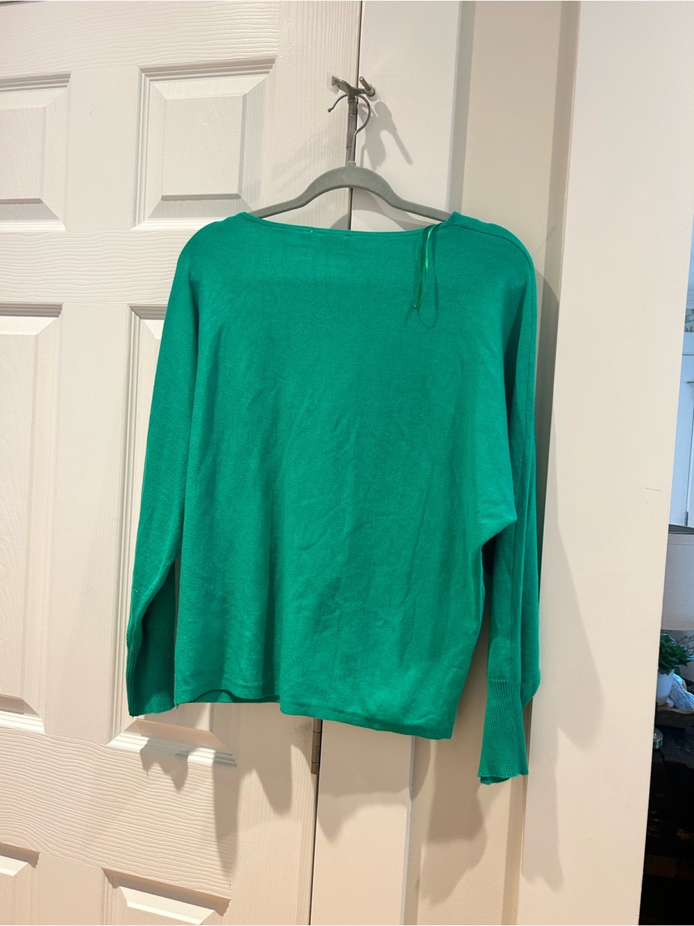 Cyrus Women's Bright Green Knit Tunic Top - Picture 4 of 5